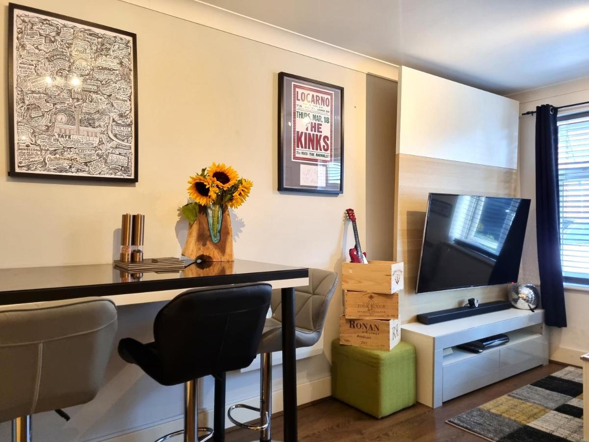 Apartmán The Belmont, Old Town Swindon Exteriér fotografie